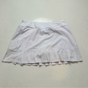 Chic White Pleated Golf Mini Skirt